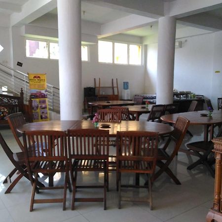 Oyo 586 Hotel Wijaya Kalasan ภายนอก รูปภาพ