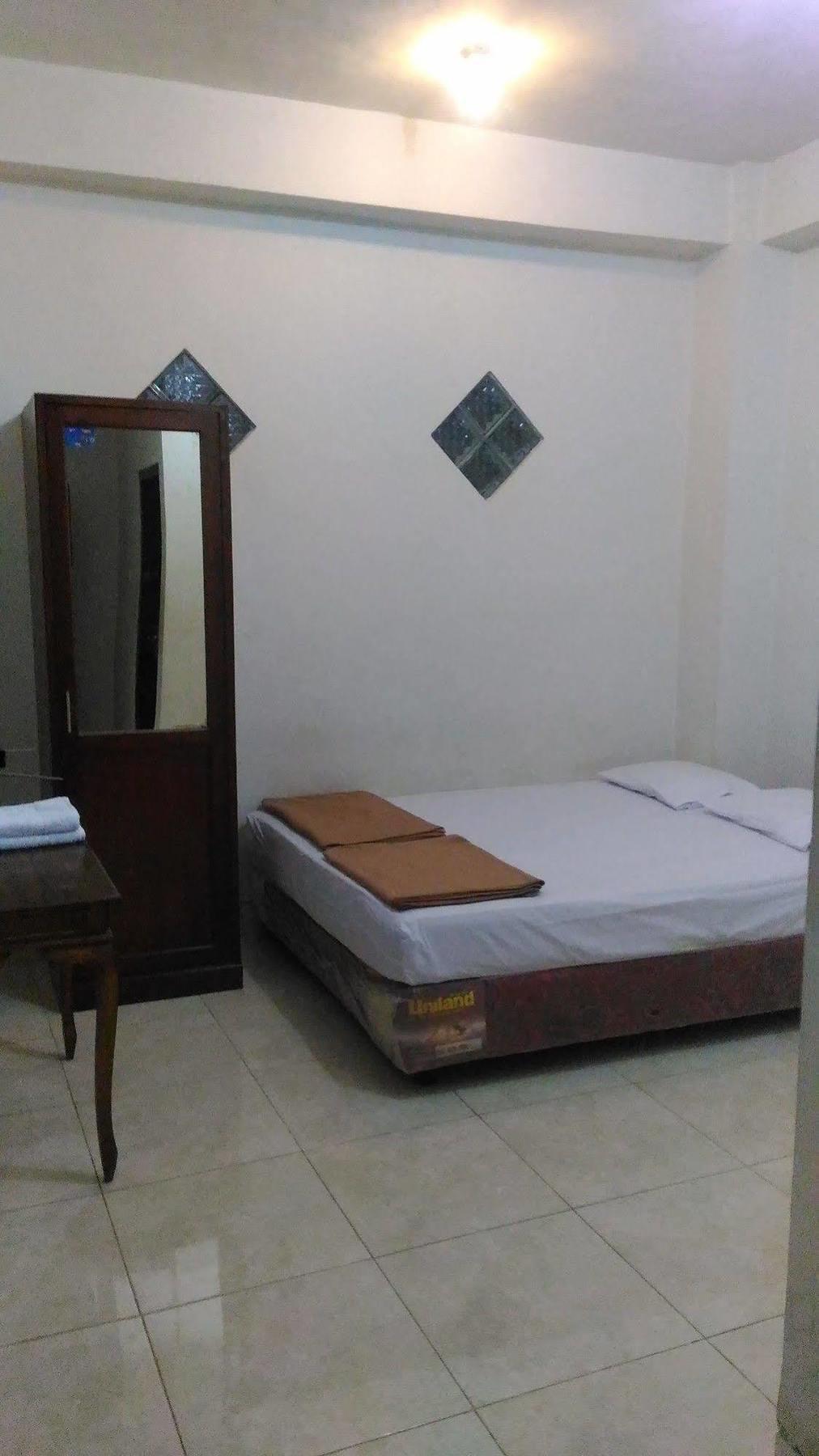 Oyo 586 Hotel Wijaya Kalasan ภายนอก รูปภาพ